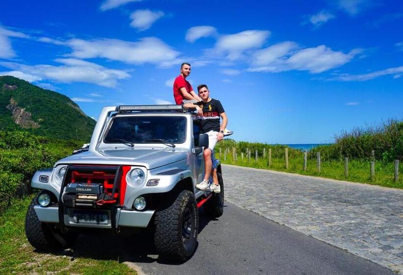 Отель Agencia E Pousada Capitolio Mg