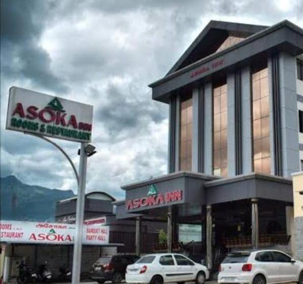 Отель Asoka In