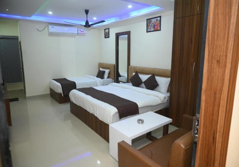 فندق Atithi Regency