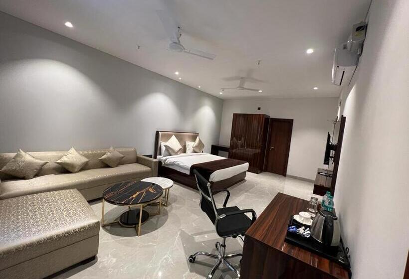 ホテル Corbett Paradise Kotdwar Uttrakhand