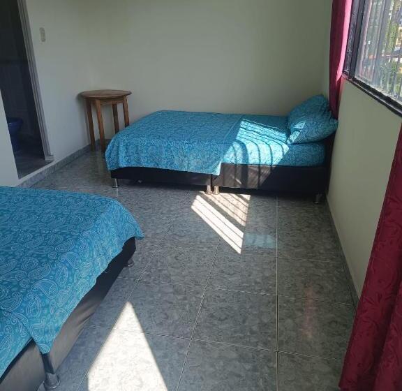 캡슐 호텔 Cambulos House