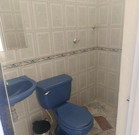 هتل کپسول Cambulos House