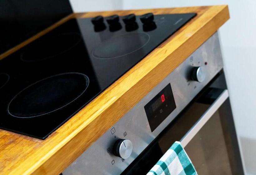 カプセルホテル The Green Room