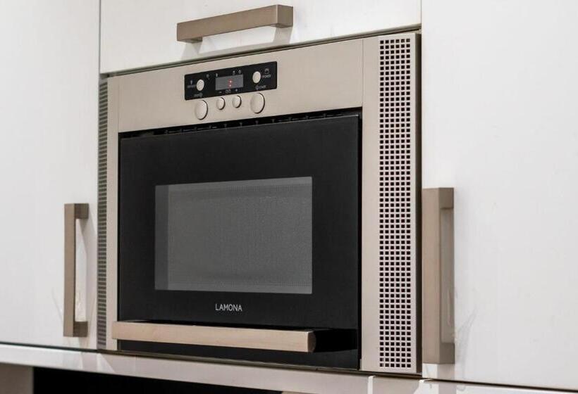 カプセルホテル The Green Room