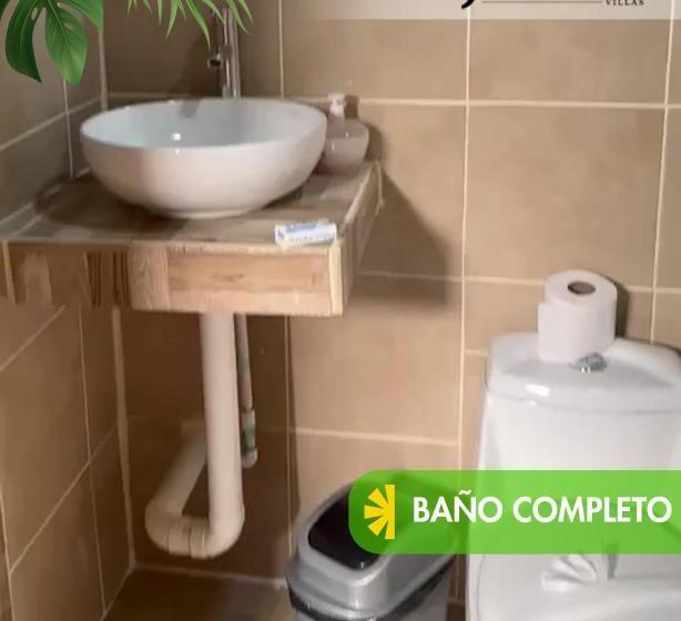 מלון כמוסות Villas Jawa   Cabinas