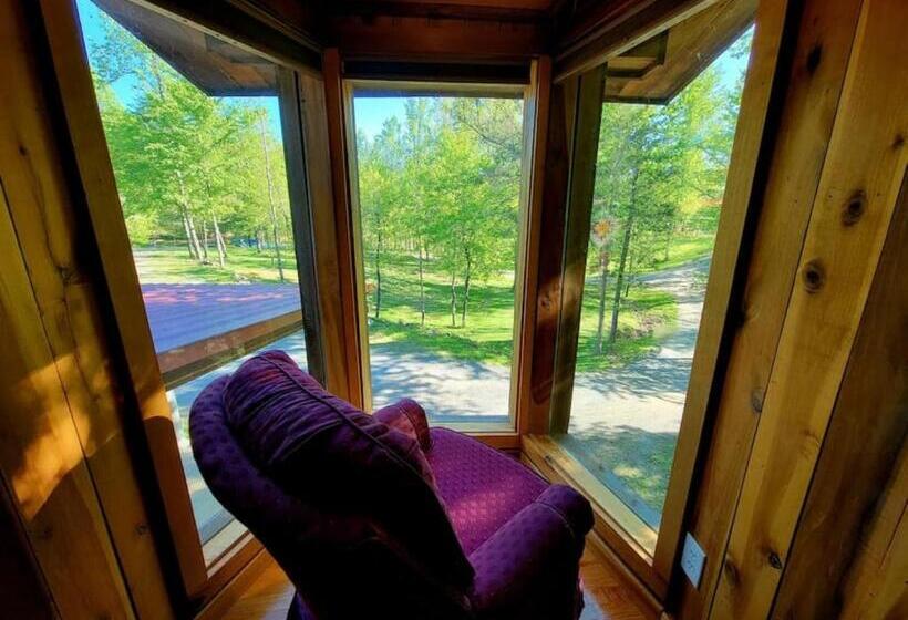 בית מלון כפרי Crows Nest