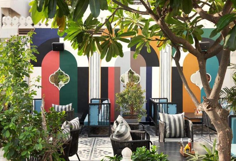 Отель Dyore House By Bharat Mahal Palace