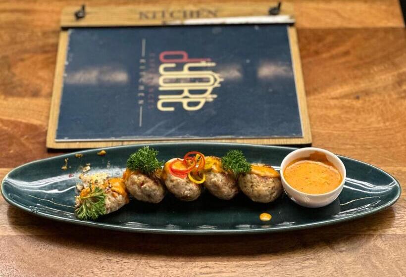 Отель Dyore House By Bharat Mahal Palace