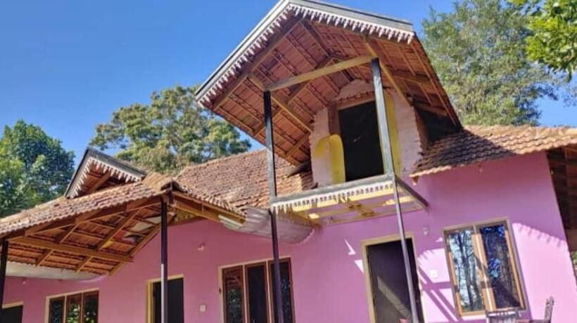 هتل Green Coorg Homestay