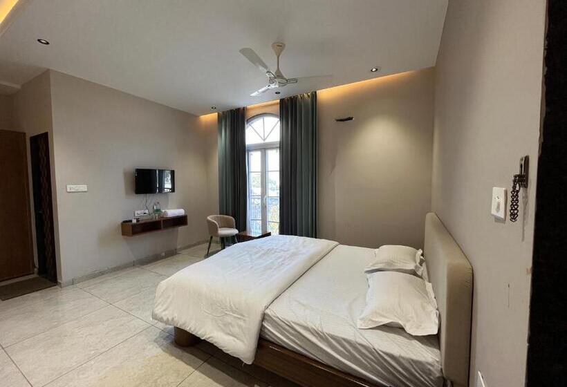 Hotel Hari Leela Fort View Palace