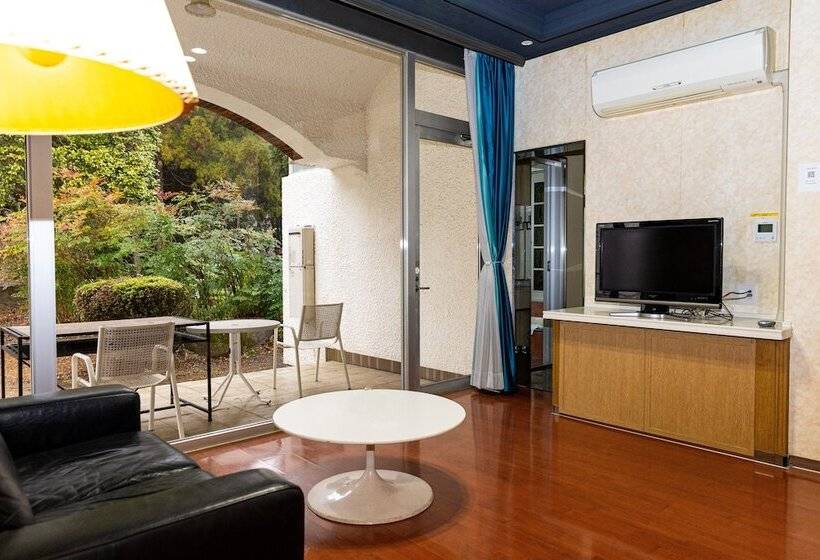 בית מלון כפרי Higashi Kumamoto Business Center