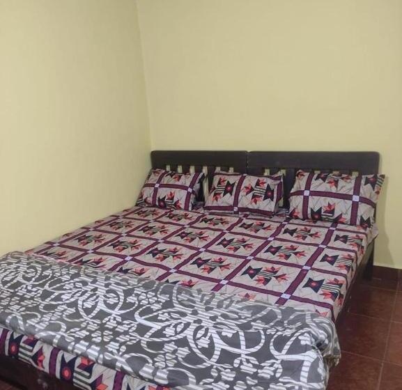 בית מלון כפרי Highway Homestay