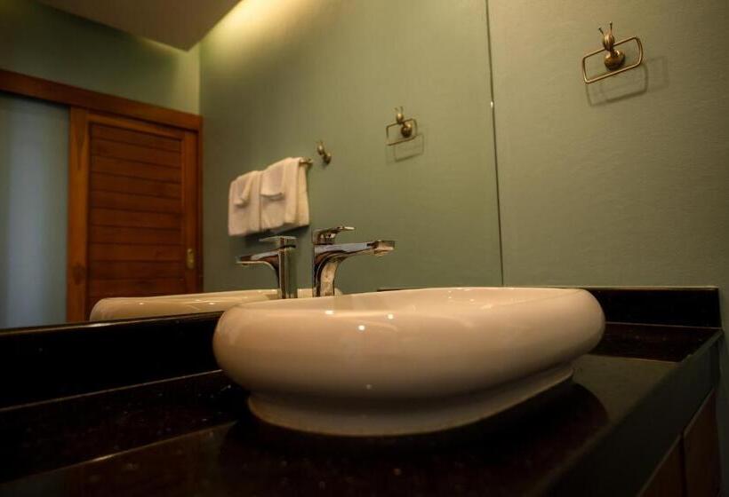 호텔 Huan Chom Jan Hometel At Lampang