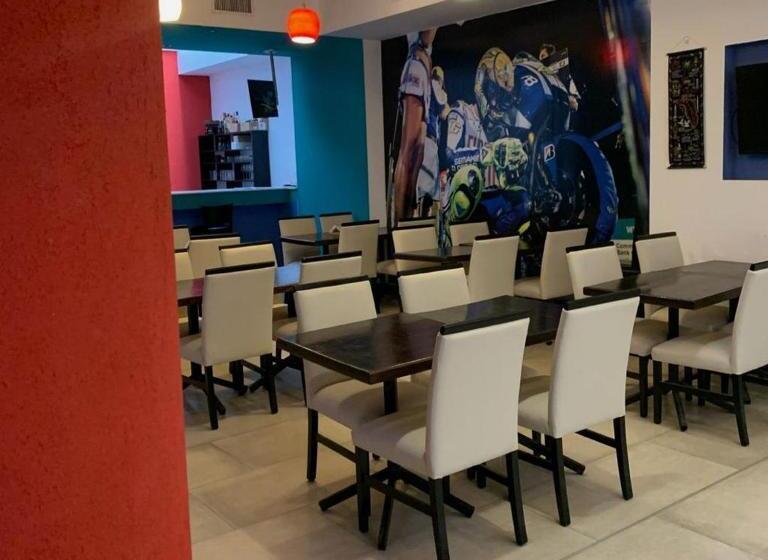 Отель Internacional