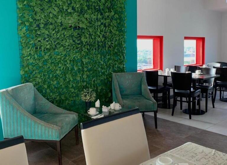 Отель Internacional