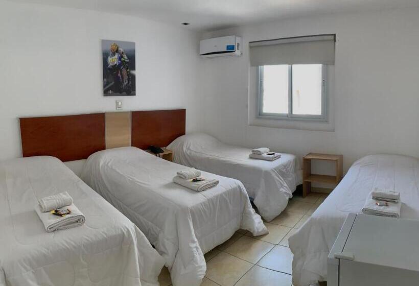 Отель Internacional