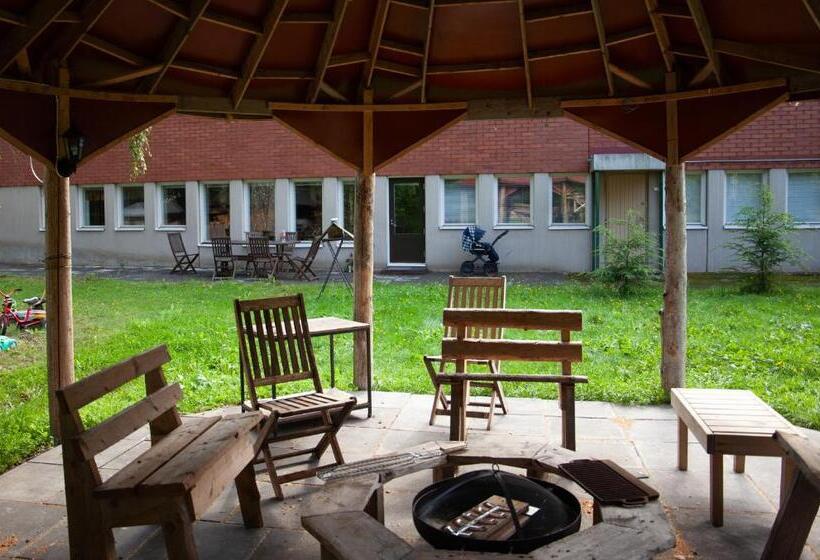 בית מלון כפרי Jaala