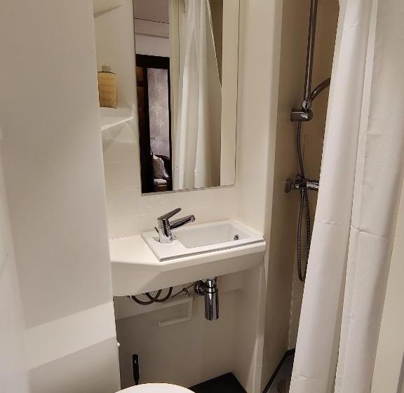 בית מלון כפרי Jaala