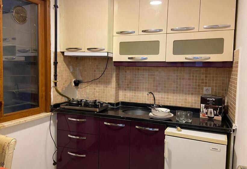 בית מלון כפרי La Perato Suites