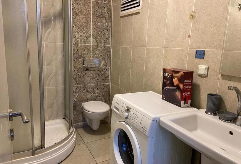 בית מלון כפרי La Perato Suites