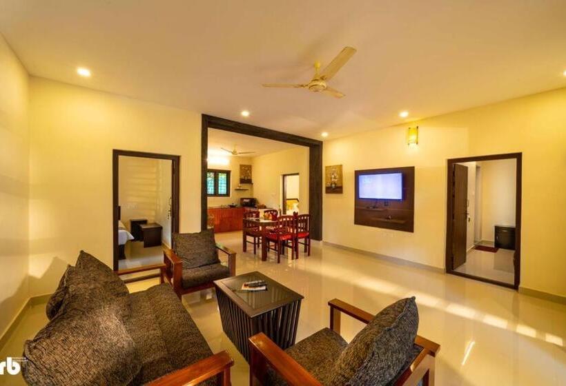 호텔 Wayanad Kuruva Isles Jungle Resort