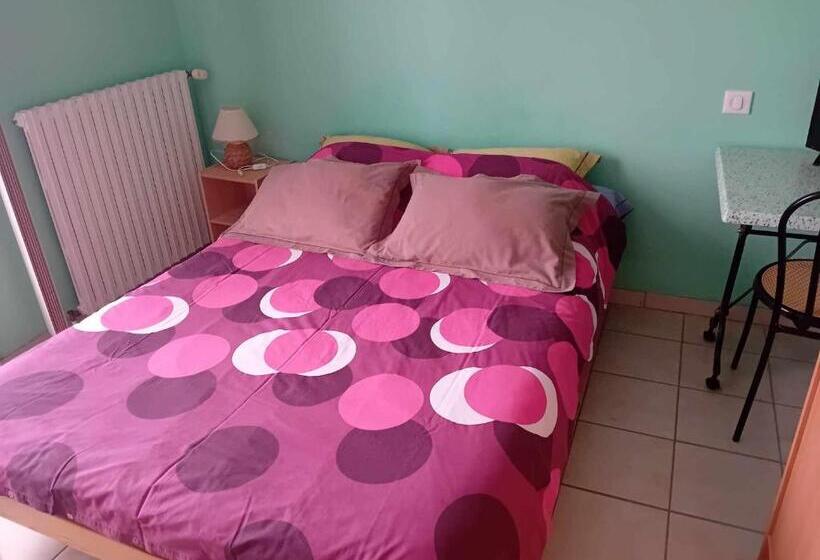 Отель Le Petit Vermondois