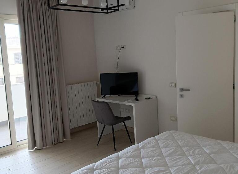 ホテル Mya Luxury Rooms And Wellness