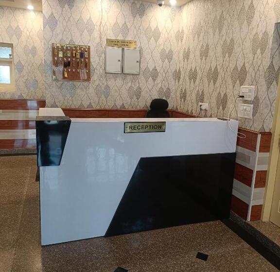 Hotel Nouvella Residency