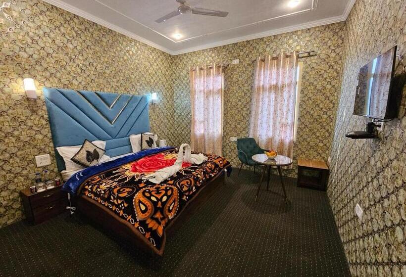 Hotel Nouvella Residency