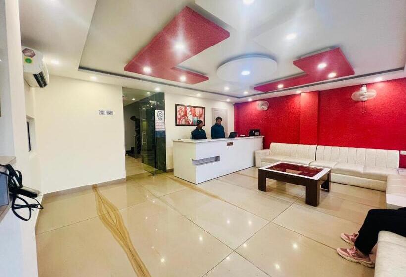 ホテル The Pacific Grand Haridwar