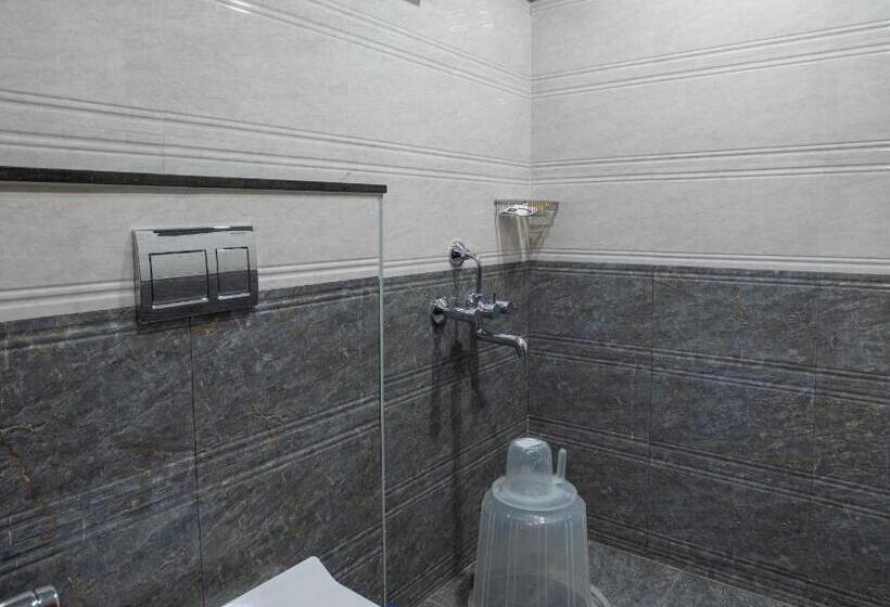 酒店 Parkkavan Towers