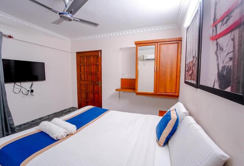 호텔 Pop Tavern Delight By Voye Homes