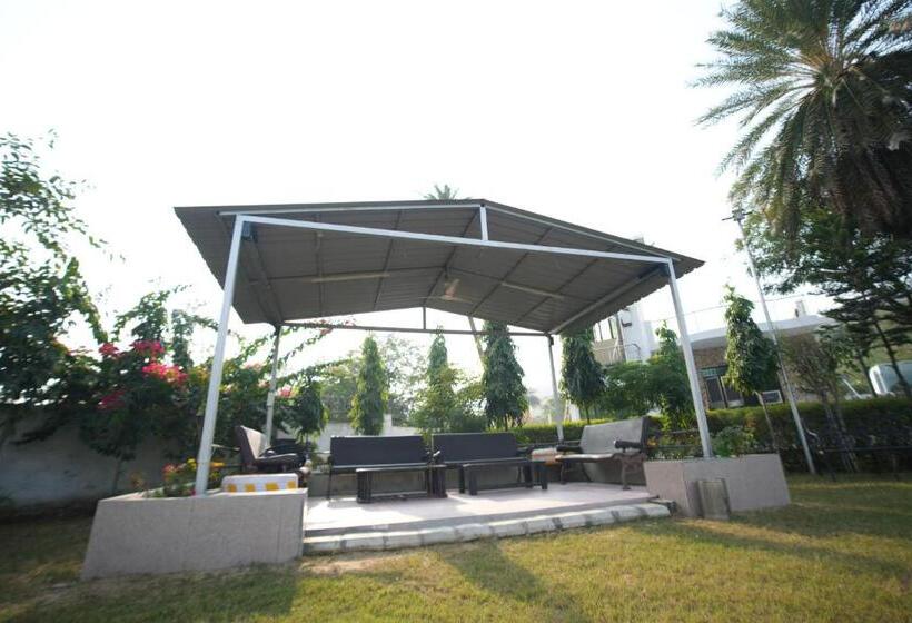 فندق Prince Farm