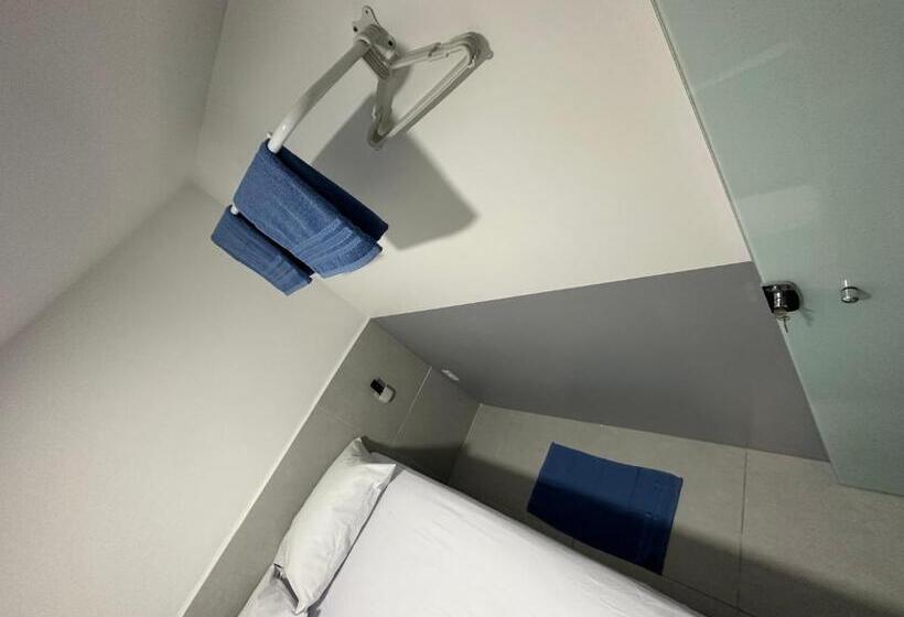 Отель Quarto Privativo Com Banheiro Compartilhado Em Pousada Recém Construída,a 500mts Do Pátio Do Forró