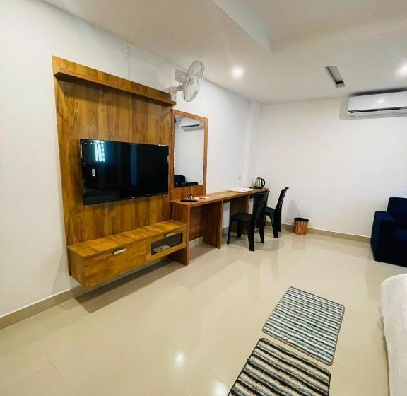 ホテル Queen C Inn