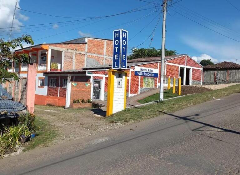 בית מלון כפרי Real Villa Isabella