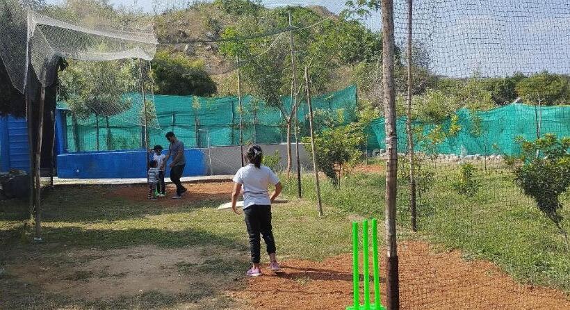 Отель Santhrupthifarmstay