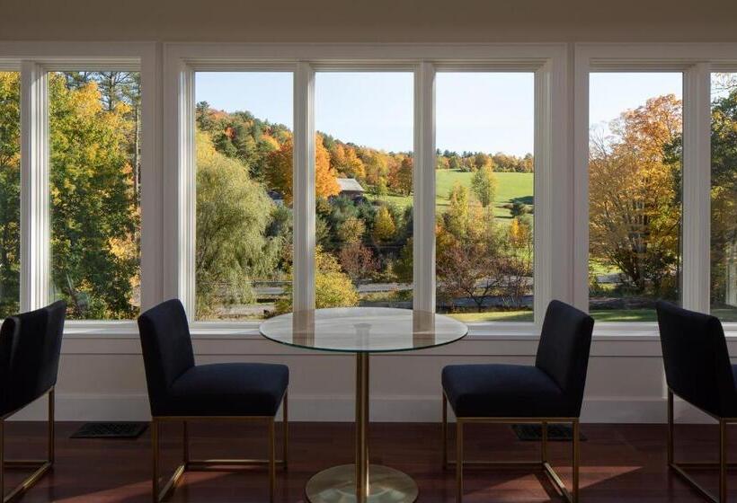 فندق Shelburne Springs