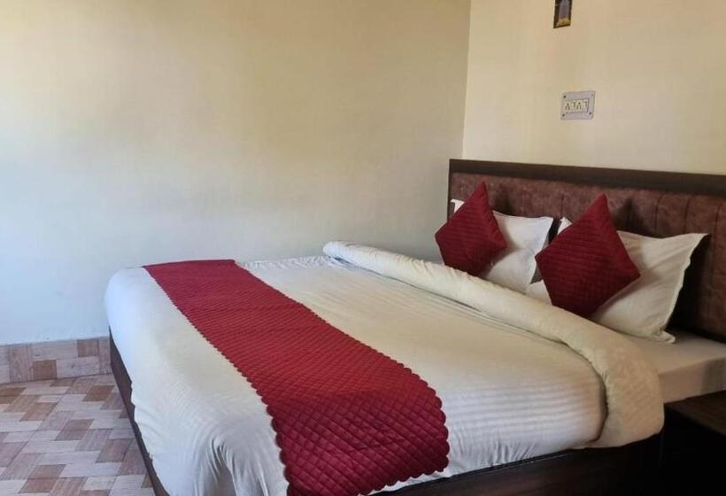 בית מלון כפרי Star Wood