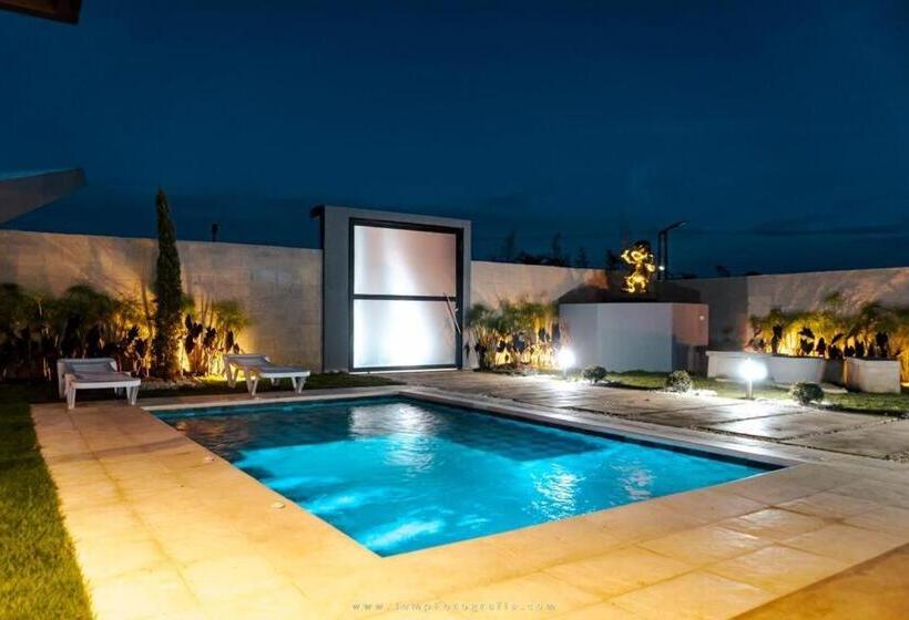 호텔 Suites Lounge Cañasgordas