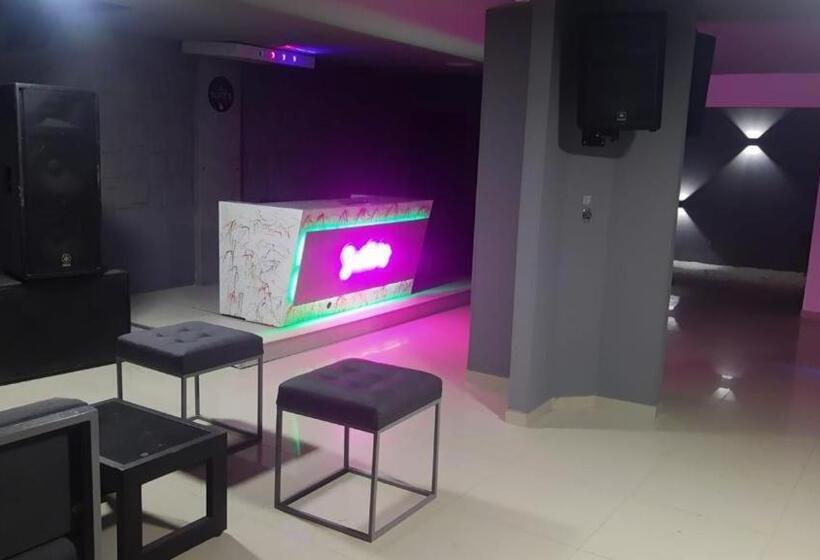 호텔 Suites Lounge La Viga