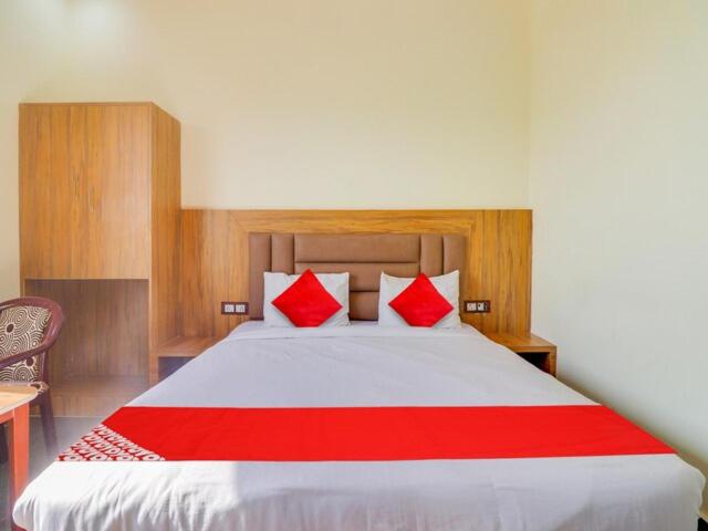 هتل The Boston Rooms