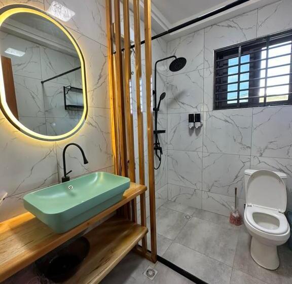 فندق There Is A Yard