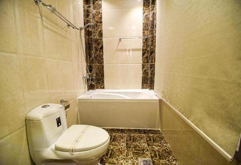 ホテル هذه ليلتي فرع الحمراء This Lailaty Al Hamra Branch