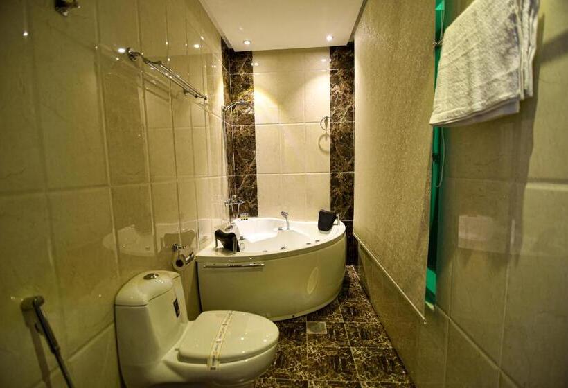 ホテル هذه ليلتي فرع الحمراء This Lailaty Al Hamra Branch