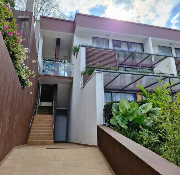 בית מלון כפרי Villa Natural