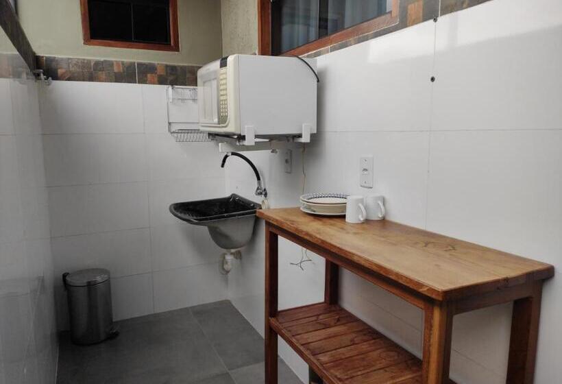 Отель Vitória Suítes Vila De São Jorge