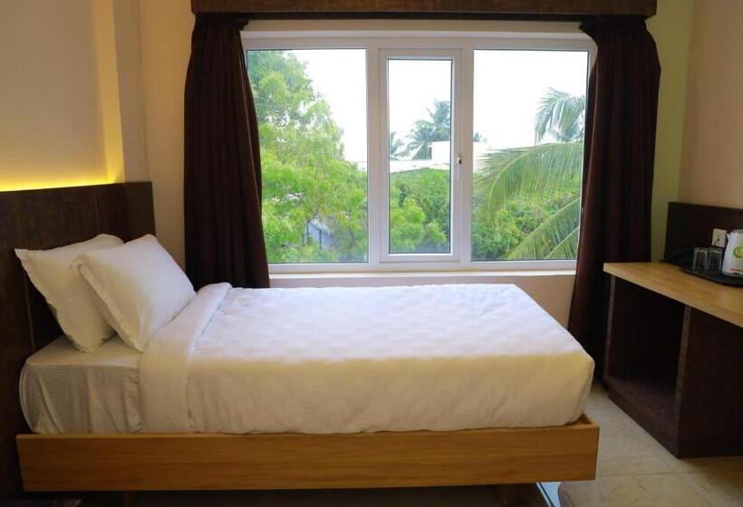 ホテル Vpn Regency