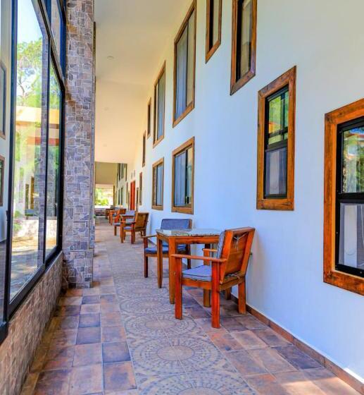 La Ocotera Hotel De Montaña