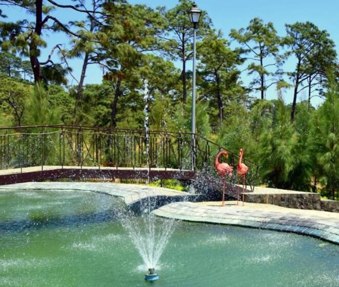 La Ocotera Hotel De Montaña